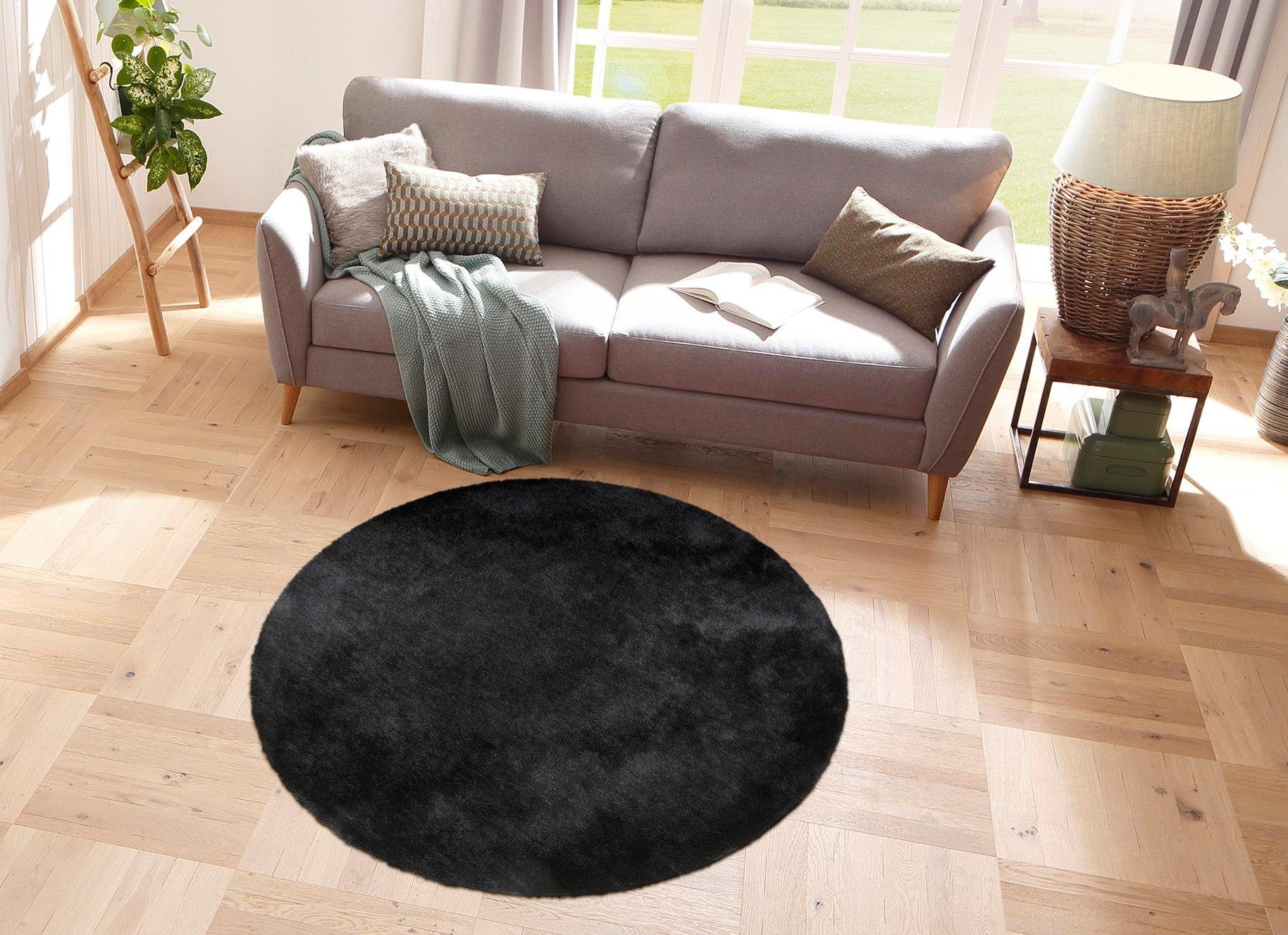Covor Dana rotund, fir înalt și moale, negru, diametru 140 cm Arboteca