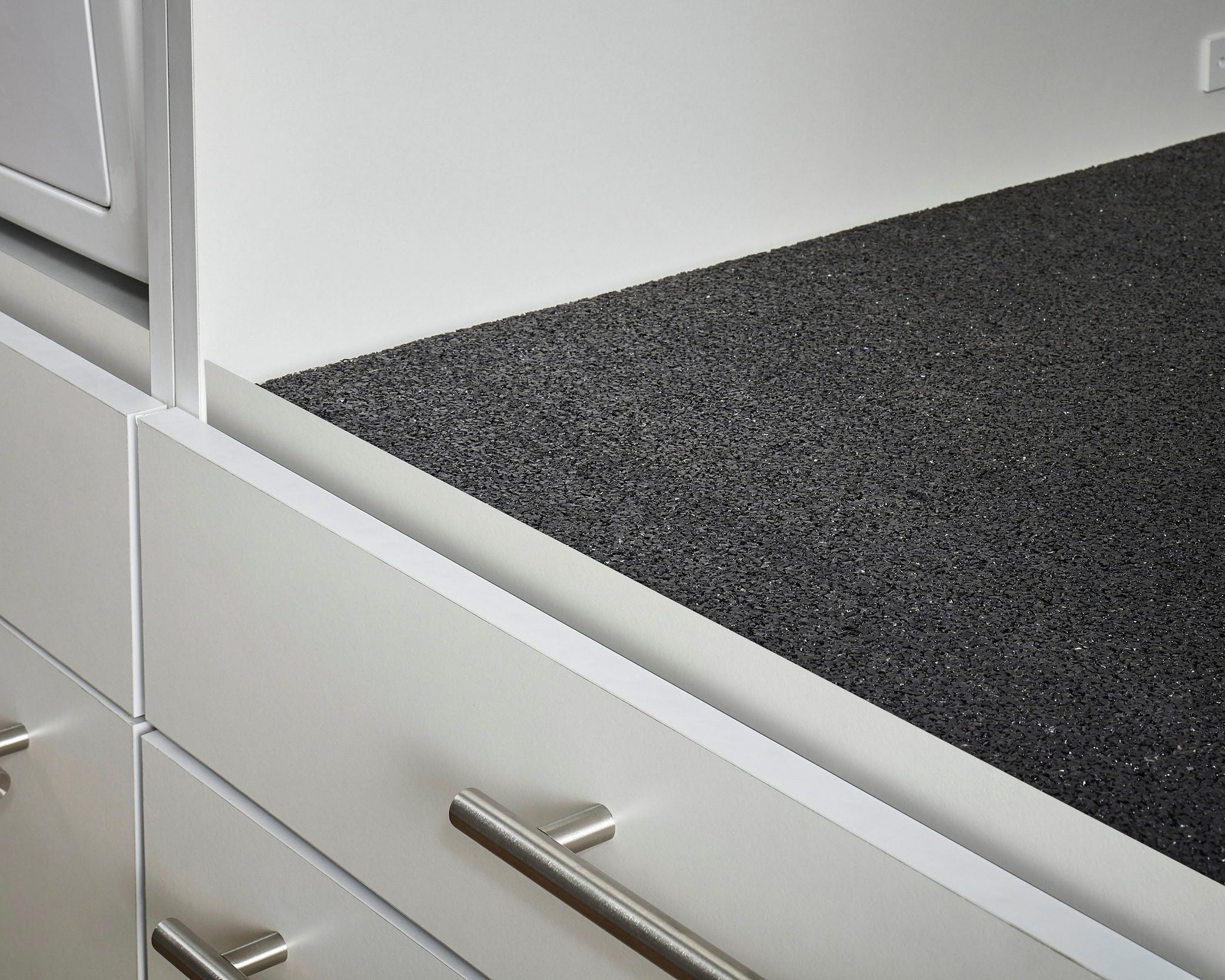 Dulap Masină Spălat Laundreezy, alb, 117.5 cm lățime Arboteca