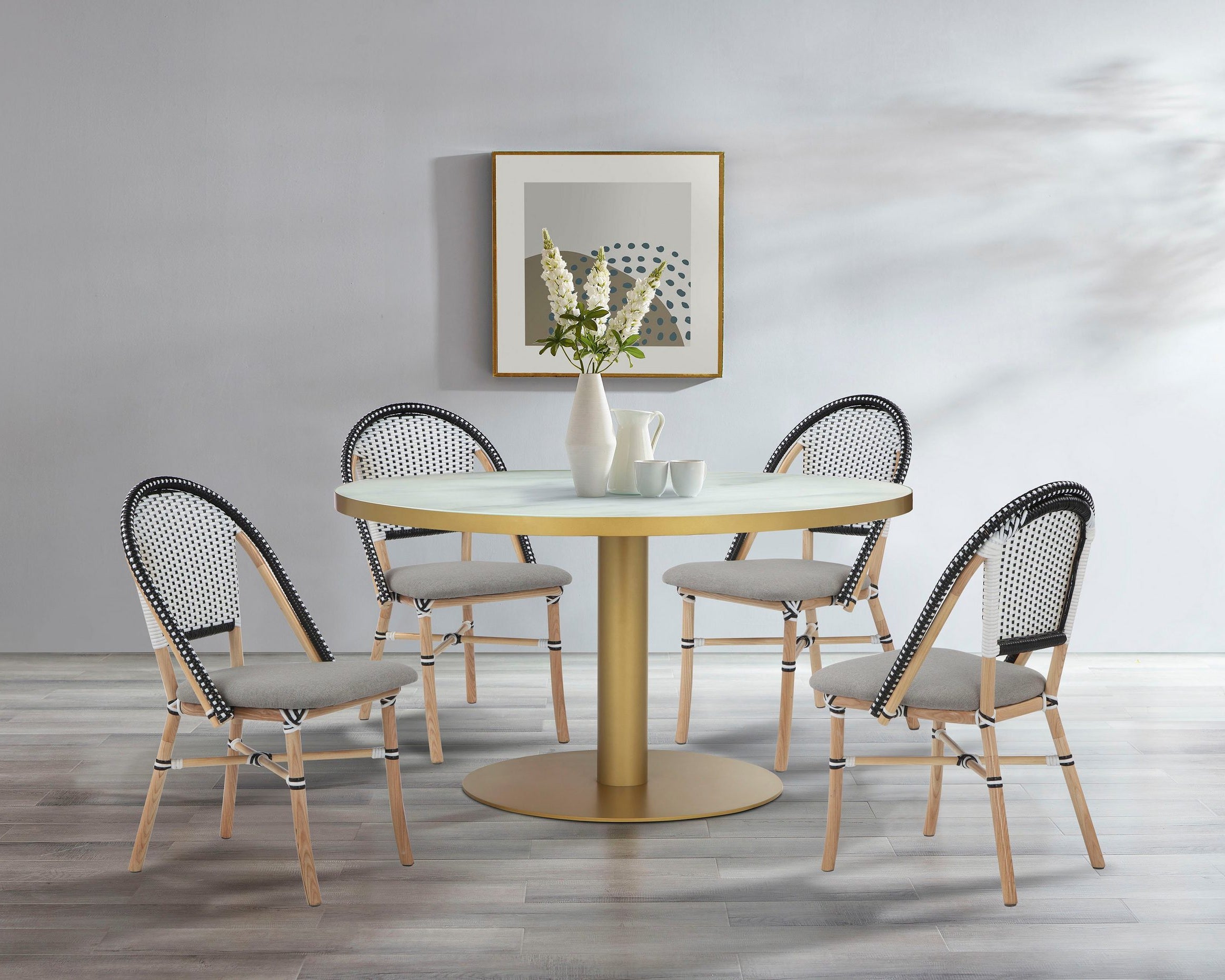 Masă rotundă Cardinet 140 cm, aspect marmură și auriu Arboteca