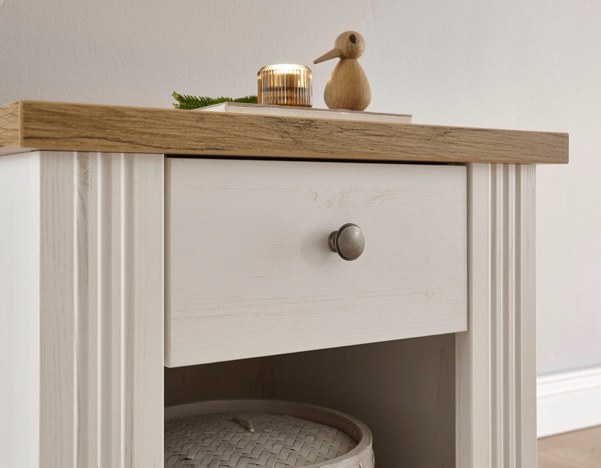 Pat cu Noptiera Westmister, 90 cm latime Arboteca