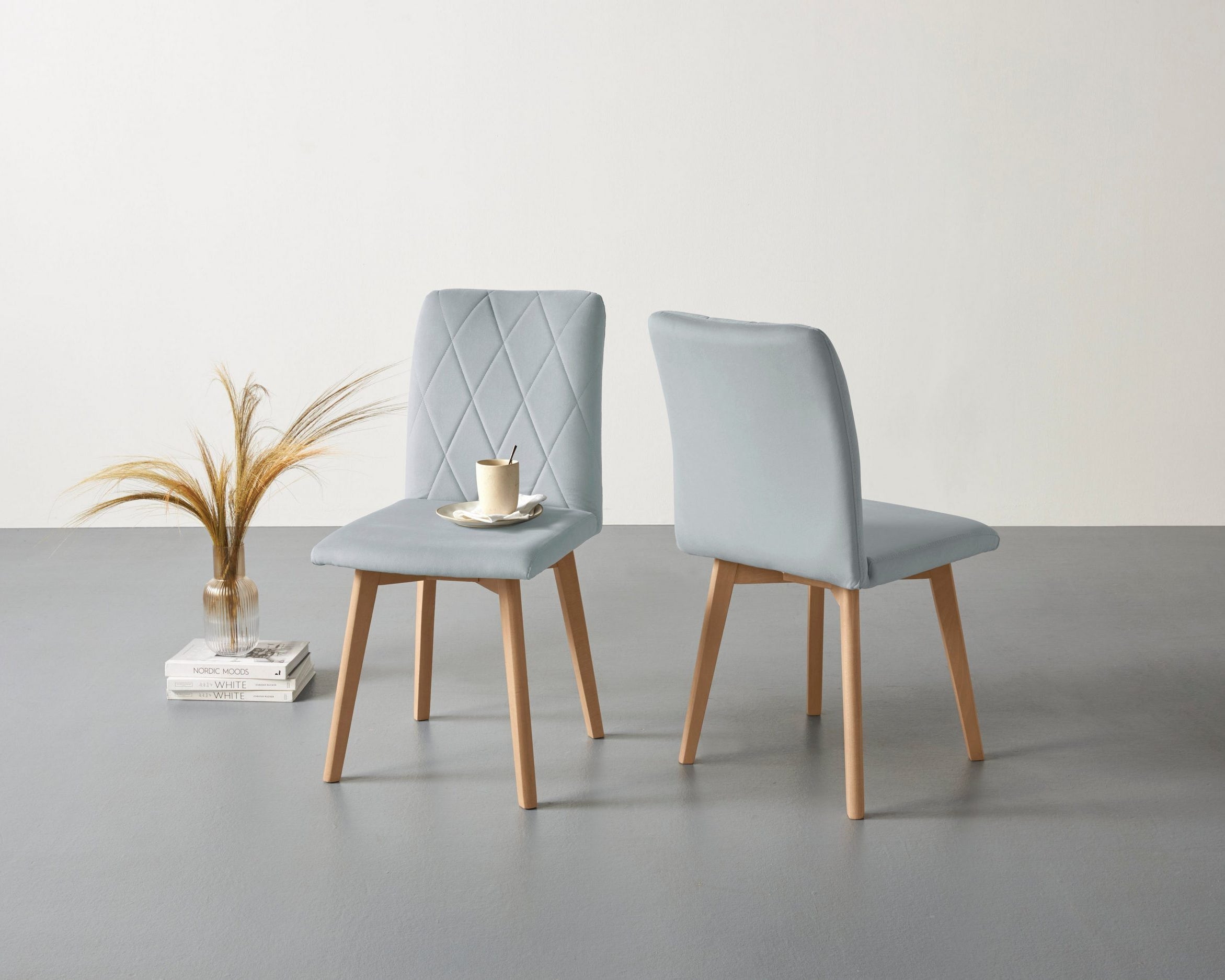 Set 2 scaune tapitate Brest, lemn masiv stejar natural, catifea, gri Arboteca