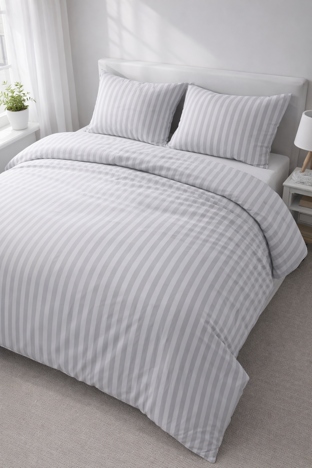 Lenjerie de pat bumbac satinat 100%, model dungi gri, 130 g/m², cu fermoar Arboteca