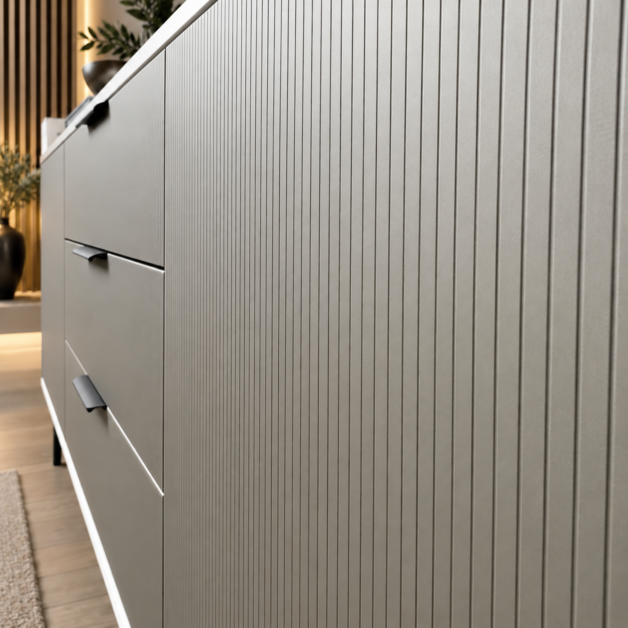 Comodă TERRACINA cu corp alb, 3 sertare și 2 uși, fronturi MDF melaminat gri, 150x40x80 cm Arboteca