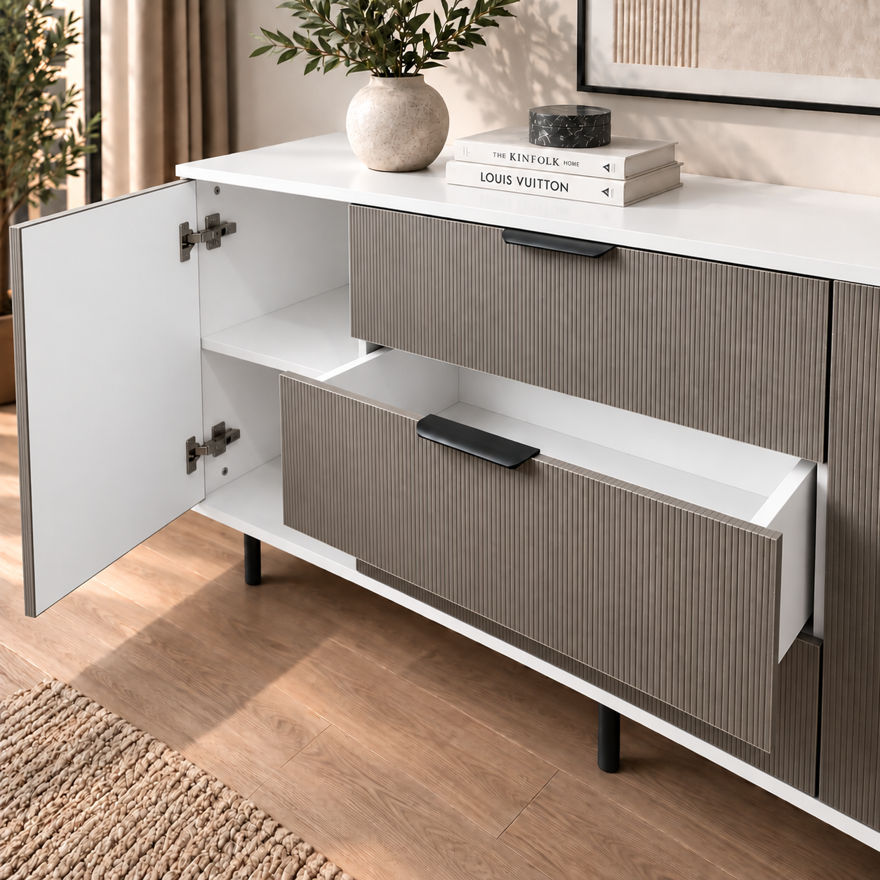 Comodă TERRACINA cu corp alb, 3 sertare și 2 uși, fronturi MDF melaminat gri, 150x40x80 cm Arboteca