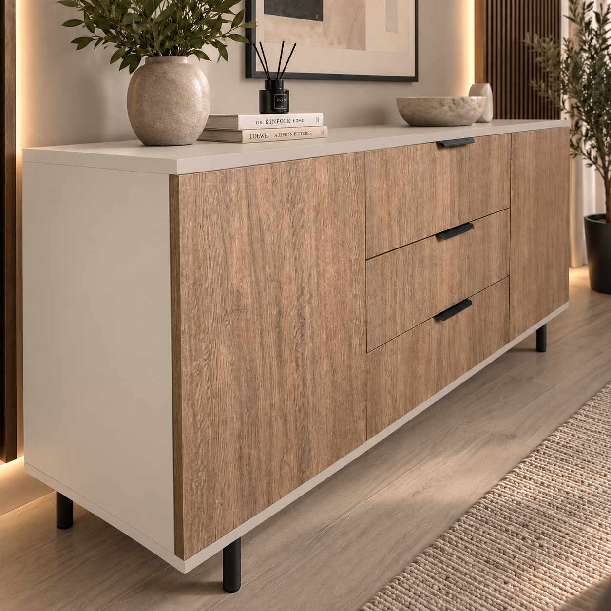 Comodă VERNAZZA cu corp cașmir deschis, 3 sertare și 2 uși, fronturi MDF decor stejar, 150x40x80 cm Arboteca