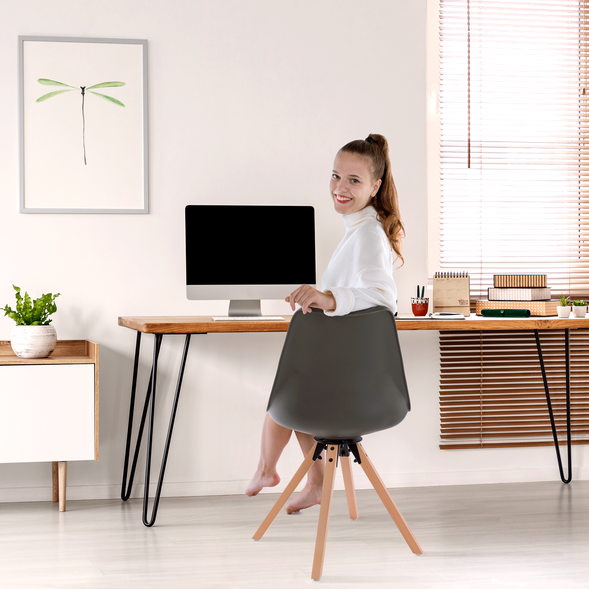 Scaun pivotant elegant SANTENA, gri închis, piele ecologică, 48x57.5x82.5 cm Kondela