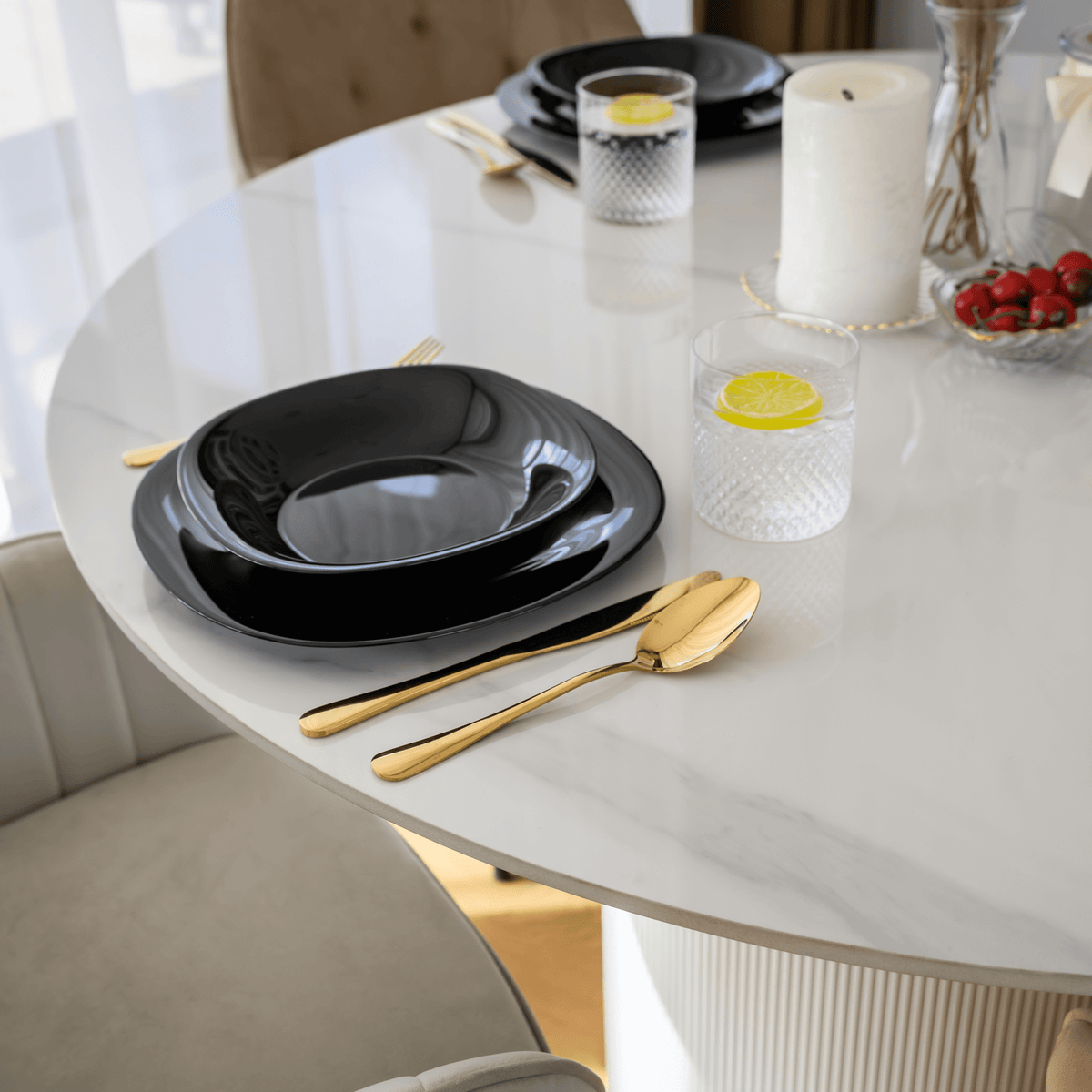Masă de sufragerie MODICA TIP 1, marmură albă/MDF, diametru 120 cm Kondela