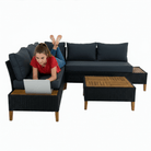 Set Grădină Modular MALKOM 4 Piese | Ratan Tehnic + Lemn Salcâm Masiv | Canapea Colț + Măsuță Kondela