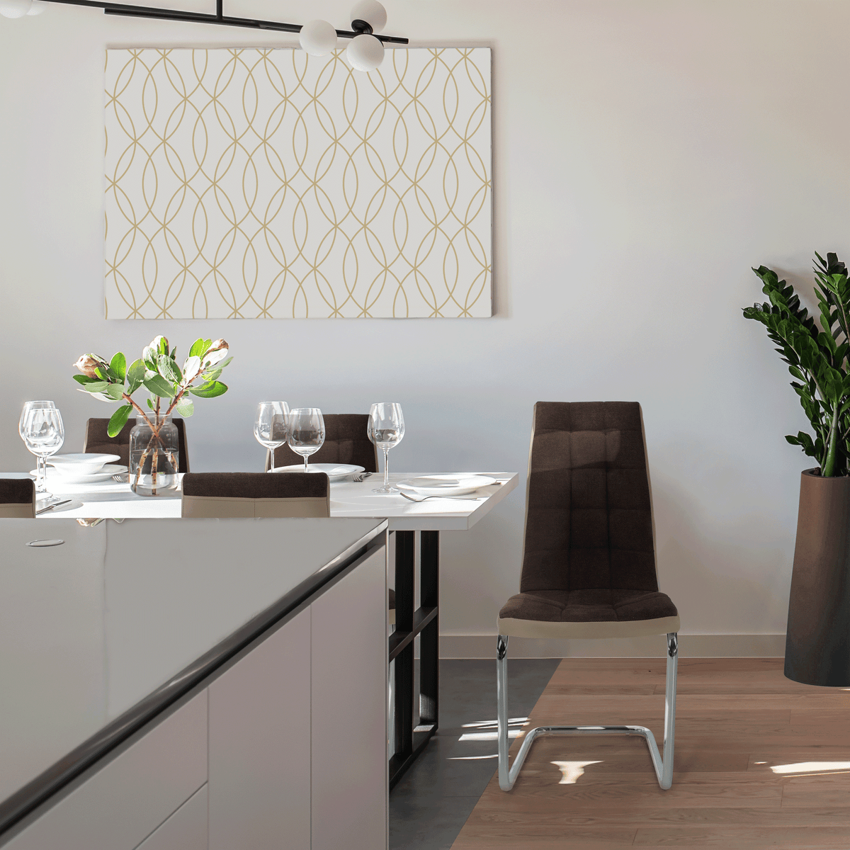 Scaun bucătărie ILHAVO, material textil maro/piele ecologică bej/crom, 42x56.5x105 cm Kondela