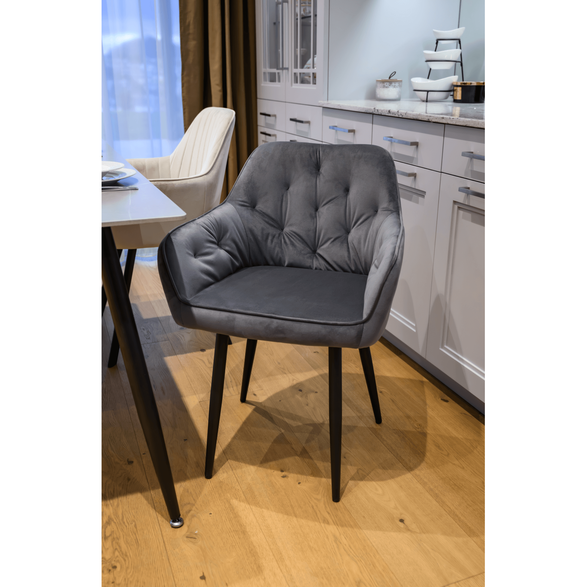 Fotoliu de design SILVI, material Velvet gri, 58.5x62x81 cm Kondela